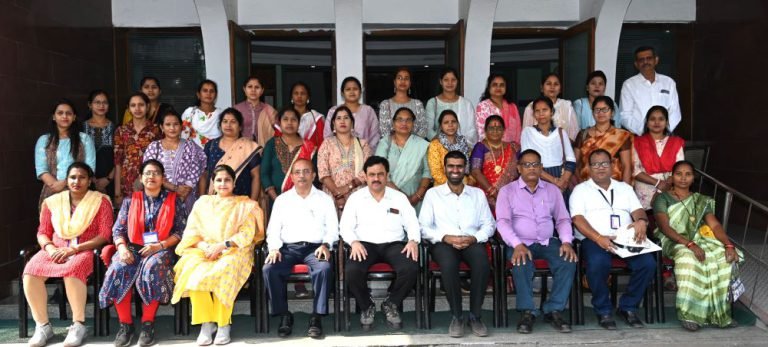 Wives-of-employees-visited-Bhilai-Steel-Plant-1