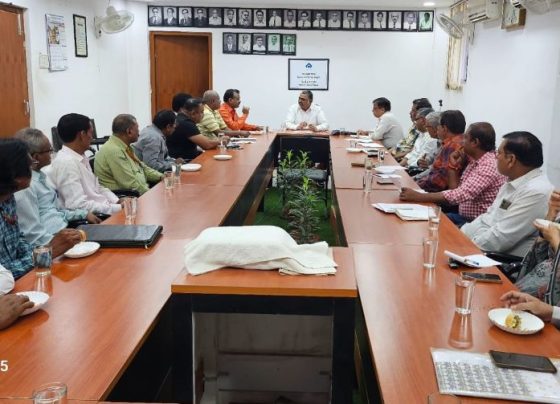 Meeting between BSP-BMS regarding the problems of Bhilai Township