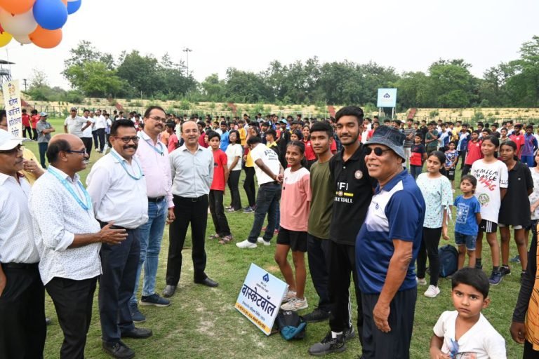 Bokaro-Steel-Plant-Summer-sports-camp-started-309-children-are-learning-sports-skills