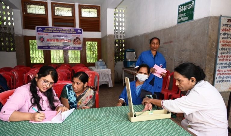 Mission-Lakshmi-of-Bhilai-Steel-Plant-fight-against-anemia-breast-cancer-health-check-up-of-personnel