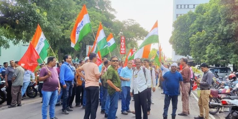 SAIL-Durgapur-Steel-Plant-Uproar-of-6-unions-over-PF-pension-scam-1