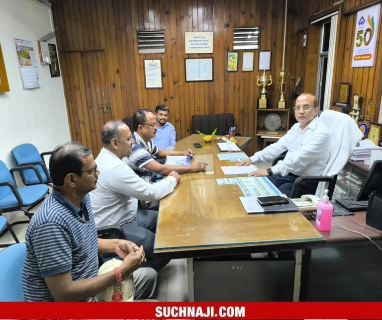 After-CITUs-efforts-the-way-for-payment-of-night-shift-allowance-incidental-expenses-became-clear