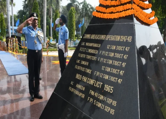 Air Marshal Ashutosh Dixit takes over as AOC-in-C of Central Air Command