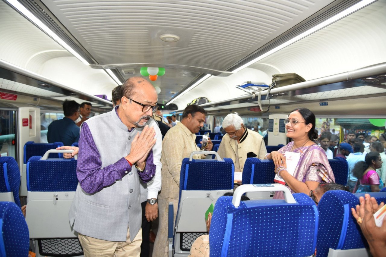 Chhattisgarh gets the gift of new express train from Durg to Visakhapatnam