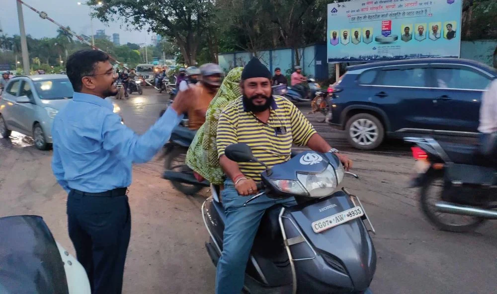 NJCS unions trapped in BSP's tricks, waiting at Murga Chowk, workers went home from Boria Gate