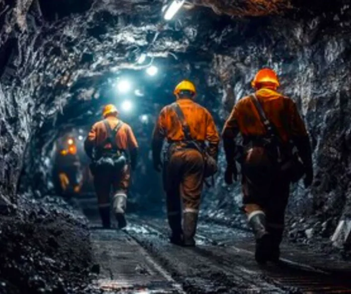 Focus on restarting mining in closed coal mines, government told this planning of Coal India