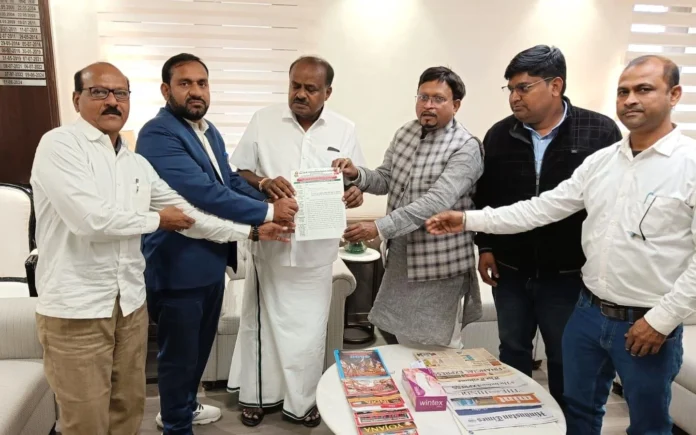 Scheduled Caste, Scheduled Tribe employees-officials of SAIL met Steel Minister HD Kumar Swamy