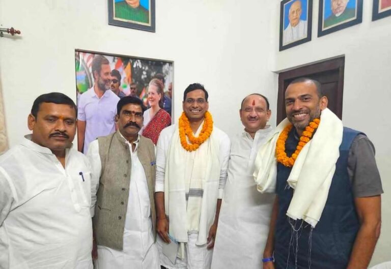 After becoming AICC Secretary, MLA Devendra Yadav reached Bihar, elections are this year