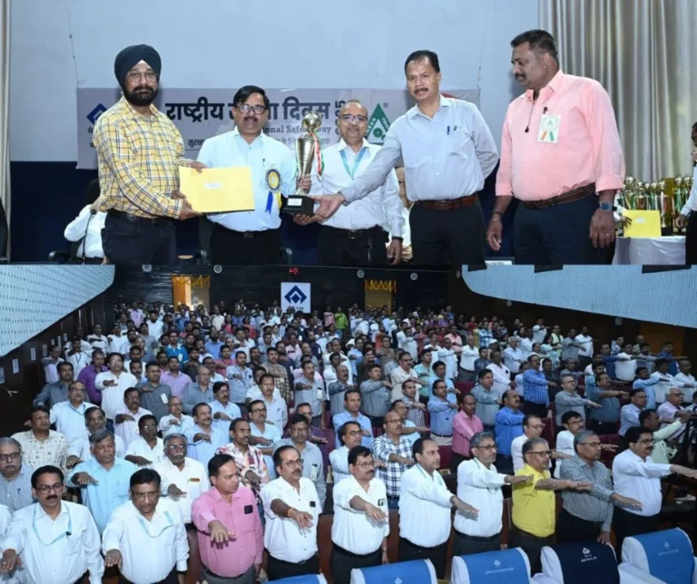 Bokaro Steel Plant employees and officers took an oath, read why