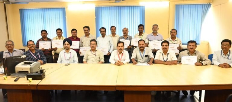 12 employees including 4 officers of Rourkela Steel Plant received special awards