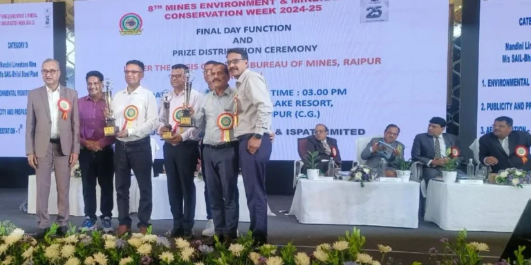 संयंत्र प्रबंधन व भिलाई इस्पात संयंत्र सामूहिक ने नंदिनी परिवार के सभी सदस्यों को हार्दिक बधाई एवं शुभकामनाएं प्रेषित की हैं।