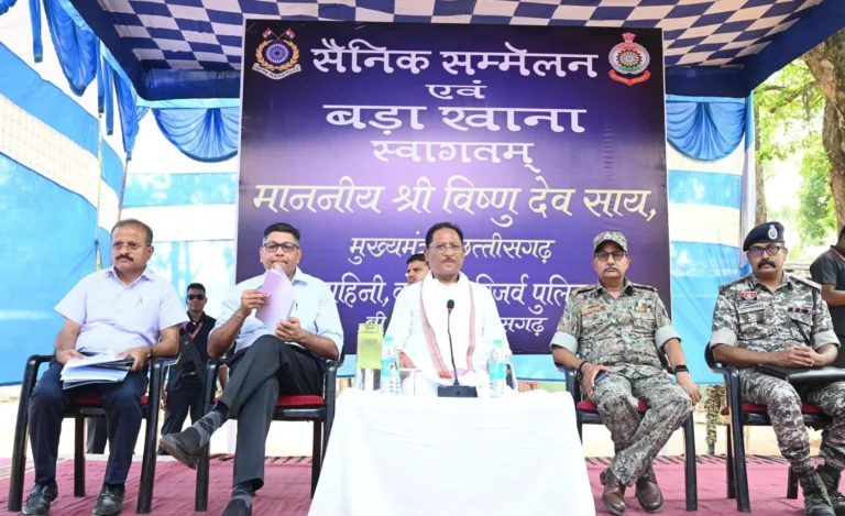 Breaking News: Chhattisgarh CM reached Dantewada-Bijapur, learned the ground reality of the schemes, boosted the morale of CRPF soldiers