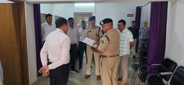 IG Durg Ram Gopal Garg reached Cyber ​​Police Station and gave these tips