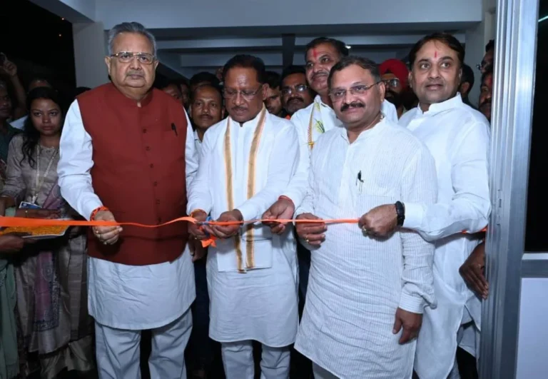 The gift of the government to Dr. Raman Singh's stronghold Rajnandgaon, inauguration of a building worth 9 crores