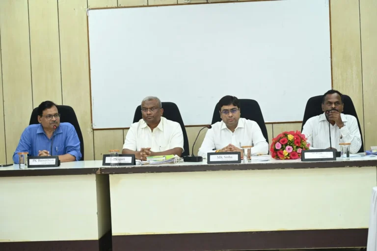 Jharkhand's chief factory inspector spoke directly to SAIL BSL employees