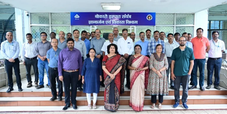Bokaro Steel Plant officials got mantra on Science and Practice of Happiness