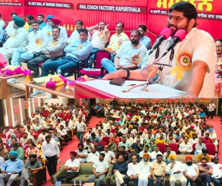 Employees from across the country gathered at Rail Coach Factory Kapurthala demanding restoration of old pension 1