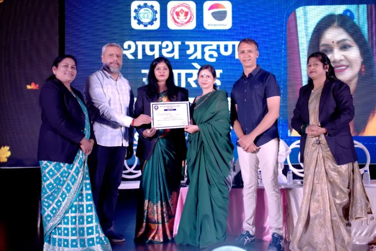 New executive committee of Mahila Chamber Bhilai formed, Suman became president, Ajay Bhasin, Gargi Shankar handed over the post