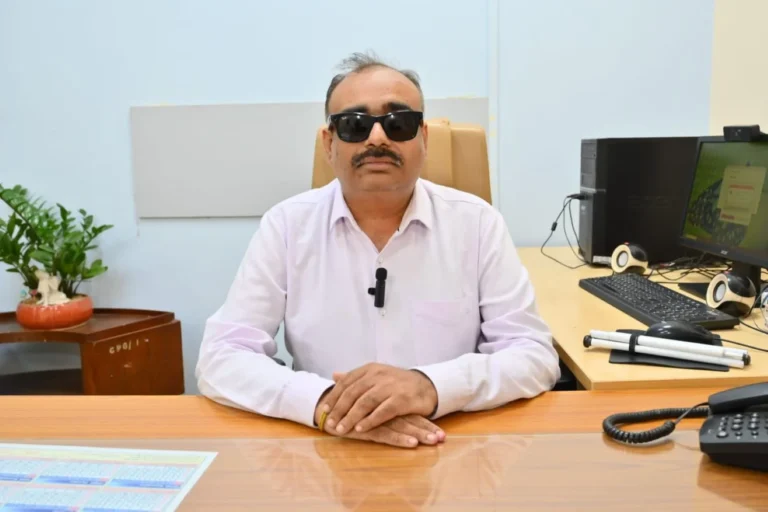 When vision was snatched away, then perspective made way, BSP worker Saurabh Varshney became an example