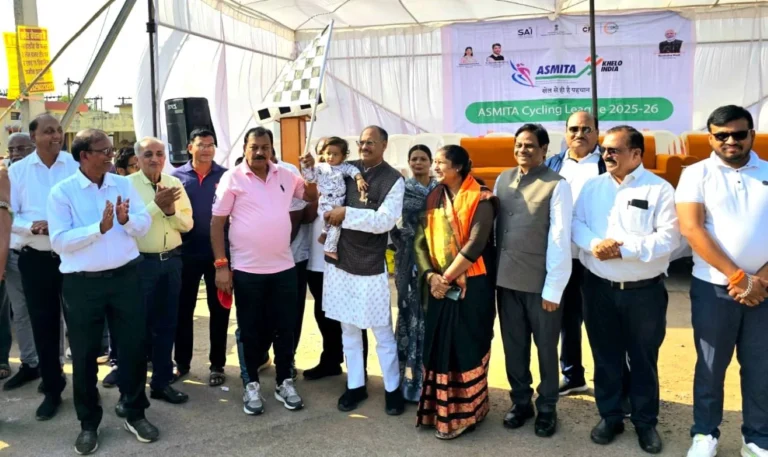 150 girls Rode Bicycles in Patan Won prizes Supported by BSP Officers Association