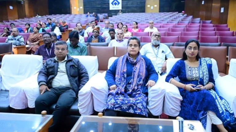 Employees and Officers Retiring from Bokaro Steel Plant Received Special Tips on Mediclaim and NPS