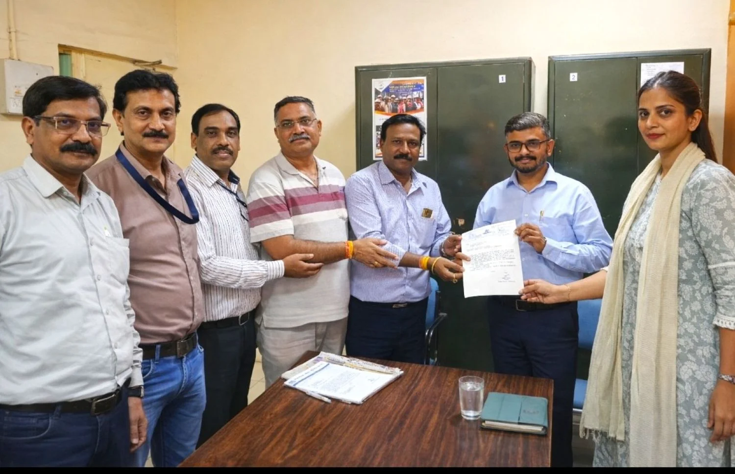 Bhilai Steel Plant Workers are not Getting the central Minimum Wage INTUC Writes to the Union Labour Minister and Steel Minister