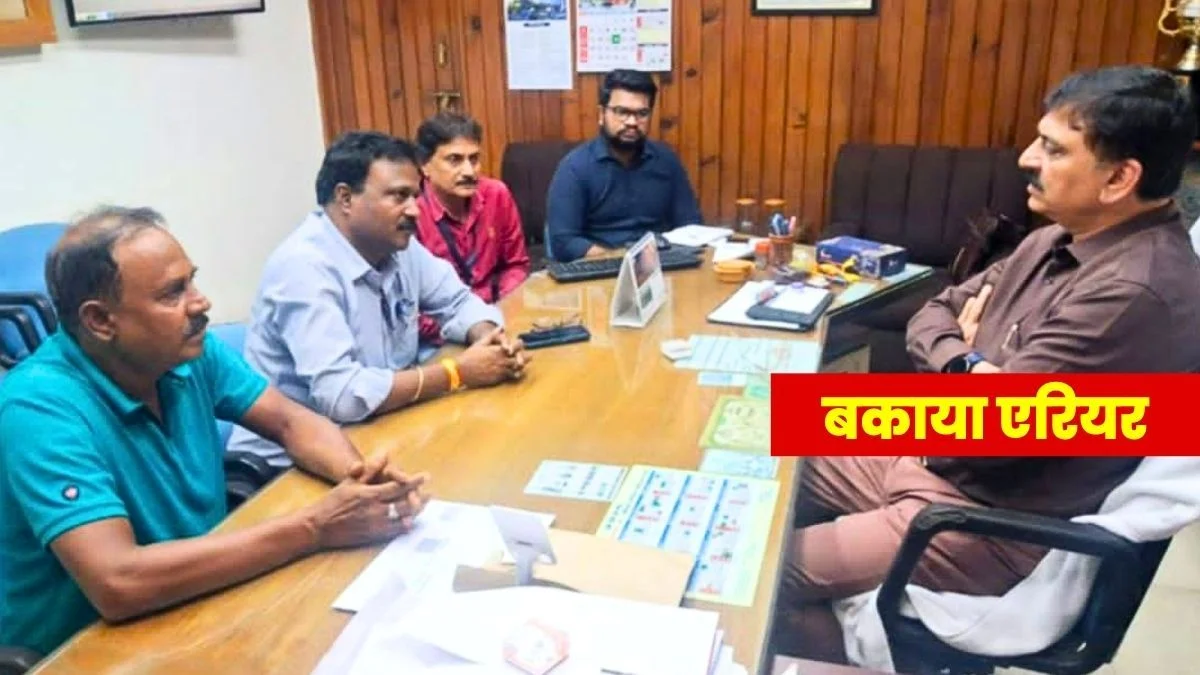 issue-of-39-months-outstanding-arrears-and-contract-workers-raised-intuc-leaders-met-gm-in-charge-jn-thakur